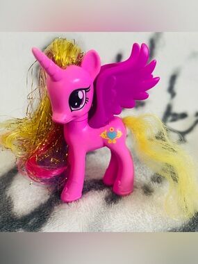 2014 My Little Pony G4 “Princess Cadance” Pony from the “Crystal Princess” Line.